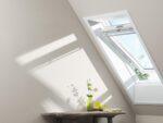 Fereastră de mansardă VELUX GGU albă din poliuretan, cu ramă de etanșare inclusă - imagine 9