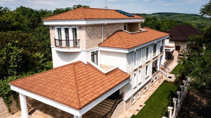 Țiglă metalică cu granule minerale Lindab Roca (preț/mp) - imagine 2