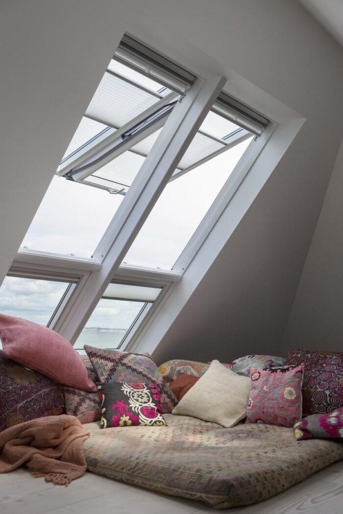 Ferestre cu articulare în partea superioară VELUX GPU – poliuretan - imagine 7