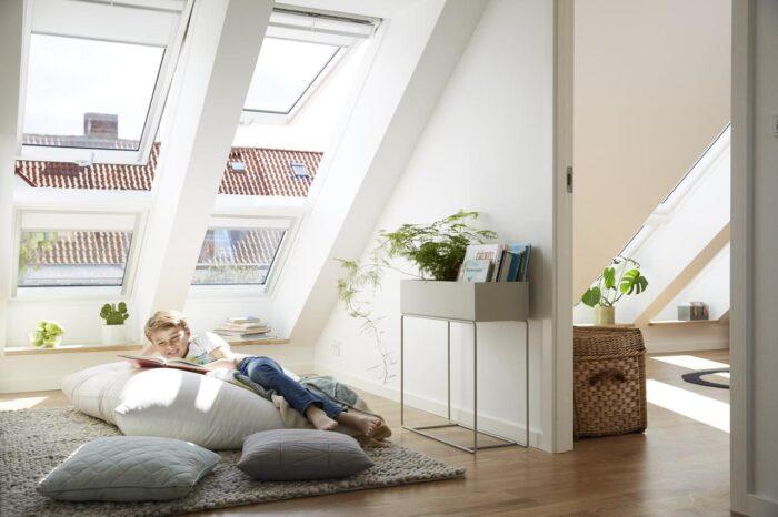 Ferestre cu articulare în partea superioară VELUX GPU – poliuretan - imagine 17