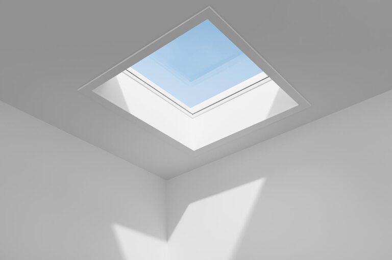 Fereastră VELUX pentru acoperiș terasă