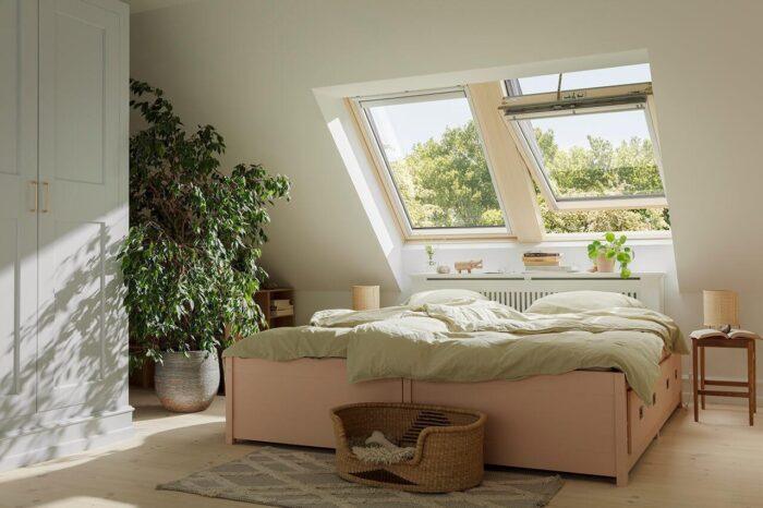 Fereastră mansardă VELUX electrică/solară – geam 64 – GLL - imagine 3