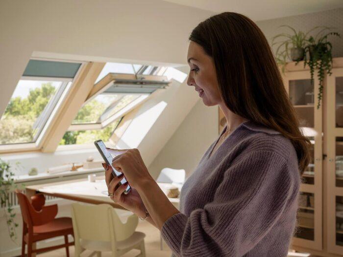Fereastră mansardă VELUX electrică/solară – geam 64 – GLL - imagine 7
